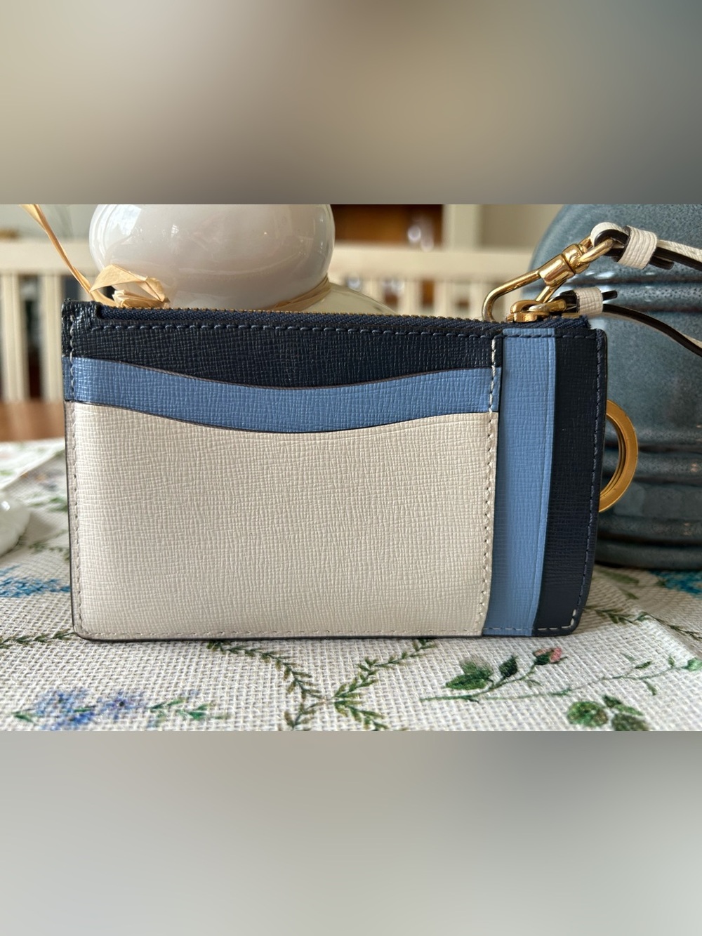 kate ♠️ spade Cardholder Wristlet - Navy, Light Blue & Cream - Picture 2 of 4